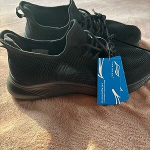 Aminco Black Sneakers Modern Knit Design